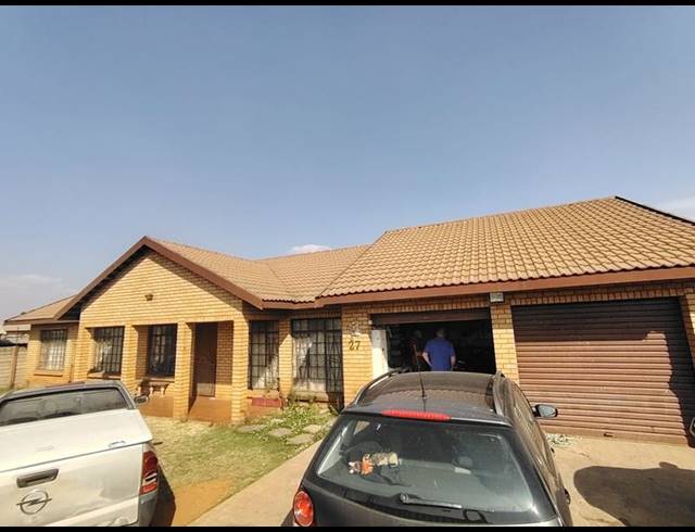 3 BEDROOM PROPERTY TO RENT IN DELMAS